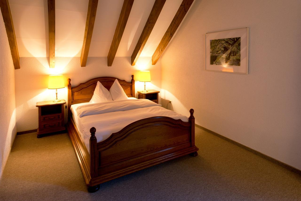Landgasthof Zu Den Drei Sternen Brunegg Habitación foto