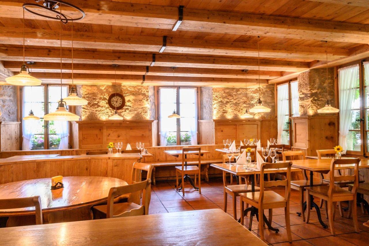 Landgasthof Zu Den Drei Sternen Brunegg Exterior foto