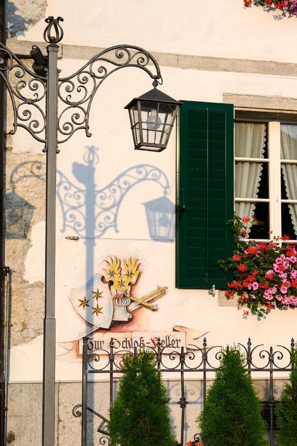 Romantik Hotel Zu Den Drei Sternen Brunegg Exterior foto